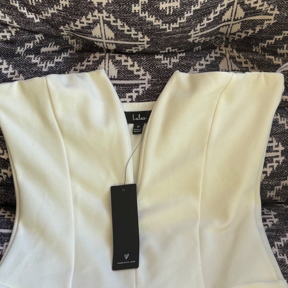Lulus strapless notched bodysuit - Picture 5 of 9